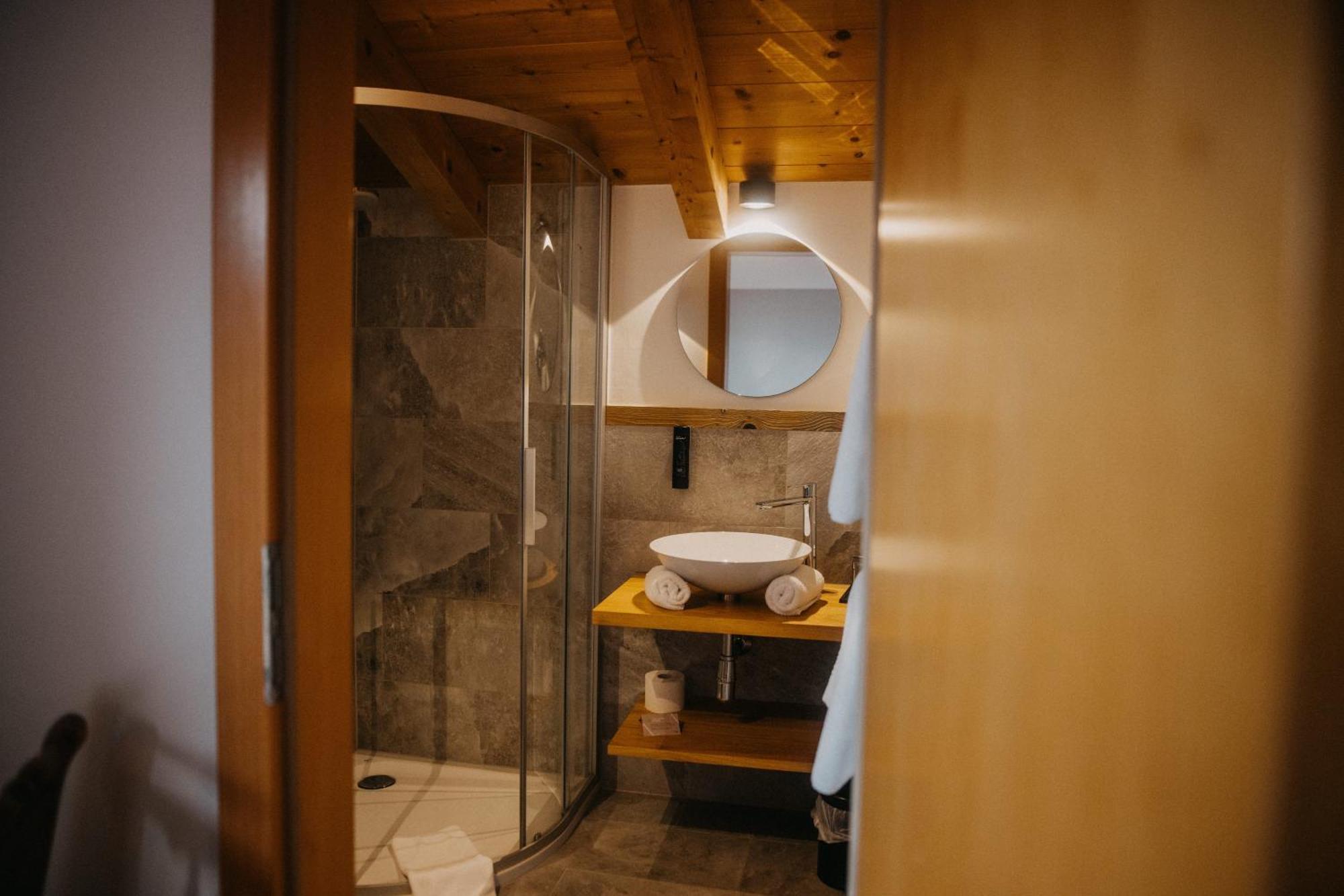 Hotel Alpin Tyrol - Kitzbueheler Alpen Sankt Johann in Tirol Exteriör bild