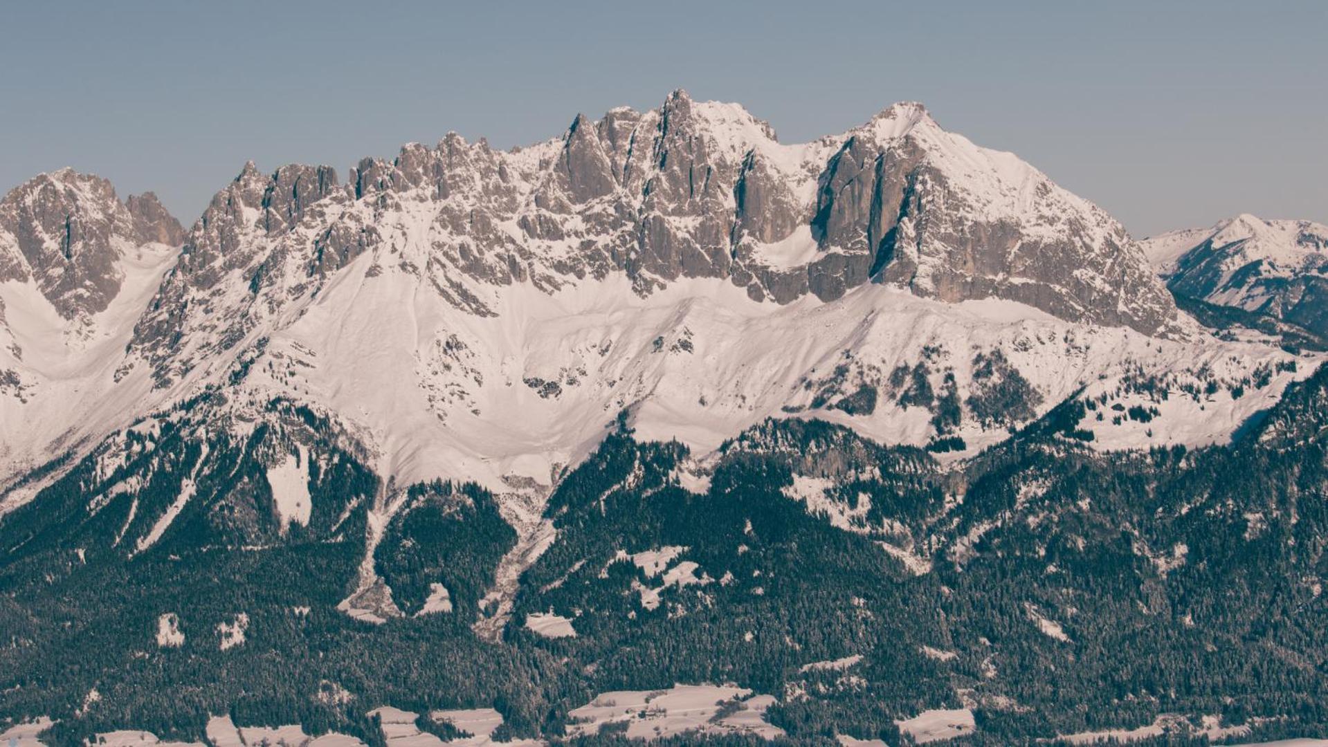 Hotel Alpin Tyrol - Kitzbueheler Alpen Sankt Johann in Tirol Exteriör bild